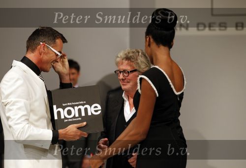 Naarden 20 september 2010
Modeshow kledinglijn Jan des Bouvrie en presentatie van zijn nieuwe boek bij het Arsenaal.
Peter Smulders bv