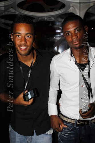 Amsterdam 1 juli 2010
Presentatie nieuwe Samsung telefoon in Club air. Kew jaliens en Mousa Dembele
Peter Smulders bv