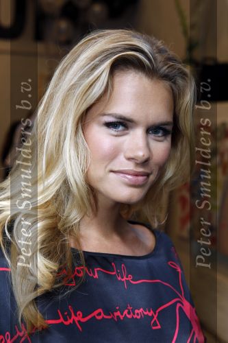 Amsterdam 1 september 2010
Feestje bestaan 5 jarig bestaan Glamour. Nicolette v dam
Peter Smulders bv