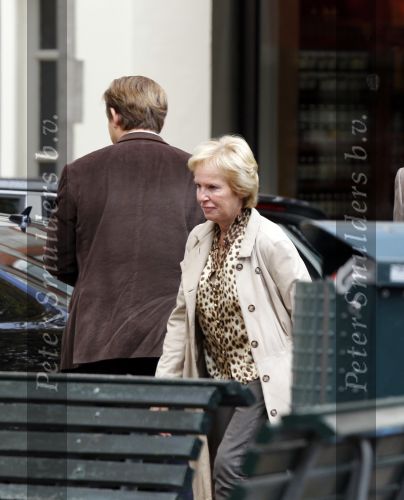 Amsterdam 13 september 2010
Pieter Storms en Nina Brink op de cornelis schuytstraat.
Peter Smulders bv