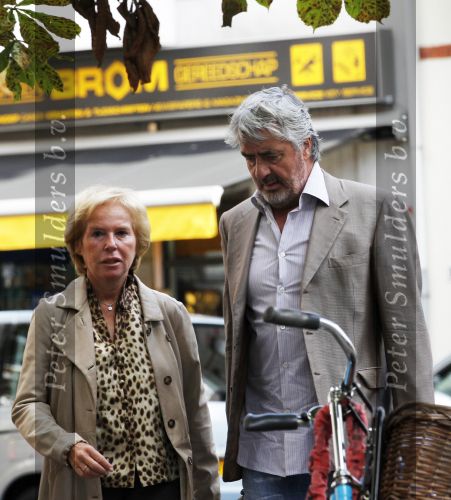 Amsterdam 13 september 2010
Pieter Storms en Nina Brink op de cornelis schuytstraat.
Peter Smulders bv