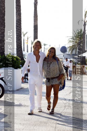 Ibiza 14 juli 2010
Patty Brard met vriend Antoine op ibiza.
Peter Smulders bv