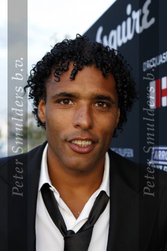 Amstelveen 3 augustus 2010
Best geklede voetballer van het jaar van het blad esquire bij special sports. Pierre v Hooijdonk
Peter Smulders bv