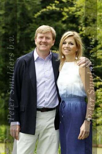 Wassernaar 5 juni 2010
Fotouurtje met Prinses Maxima Amalia Alexia Ariane en Prins Willem Alexander in de tuin van hun huis op de Horsten.
Peter Smulders bv