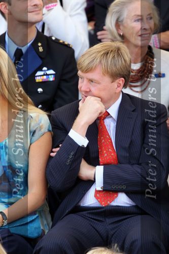 Tiel, 11 September 2010
50e maal FruitCorso met als gasten
Prins Willem Alexander, Prinses Maxima, Prinses Amalia, Prinses Alexia en Prinses Ariane
Foto Peter Smulders BV
