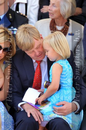 Tiel, 11 September 2010
50e maal FruitCorso met als gasten
Prins Willem Alexander, Prinses Maxima, Prinses Amalia, Prinses Alexia en Prinses Ariane
Foto Peter Smulders BV