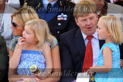 Tiel, 11 September 2010
50e maal FruitCorso met als gasten
Prins Willem Alexander, Prinses Maxima, Prinses Amalia, Prinses Alexia en Prinses Ariane
Foto Peter Smulders BV