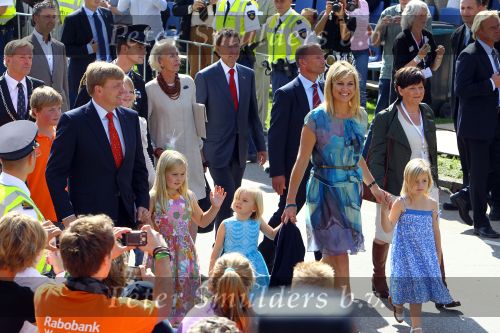 Tiel, 11 September 2010
50e maal FruitCorso met als gasten
Prins Willem Alexander, Prinses Maxima, Prinses Amalia, Prinses Alexia en Prinses Ariane
Foto Peter Smulders BV