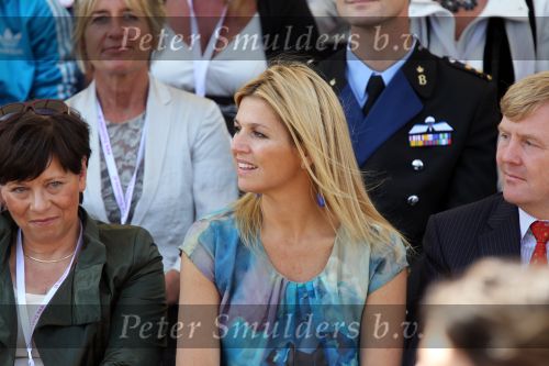 Tiel, 11 September 2010
50e maal FruitCorso met als gasten
Prins Willem Alexander, Prinses Maxima, Prinses Amalia, Prinses Alexia en Prinses Ariane
Foto Peter Smulders BV