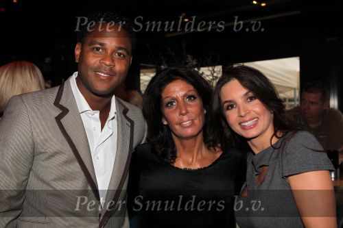Amsterdam, 23 September 2010
Eerste CD uitreiking van Roxeanne Hazes en Andre Hazes Jr. 
met de titel: Van jou, voor jou.
Rachel Hazes met Patrick Kluivert en Rossana Kluivert
Foto Peter Smulders BV