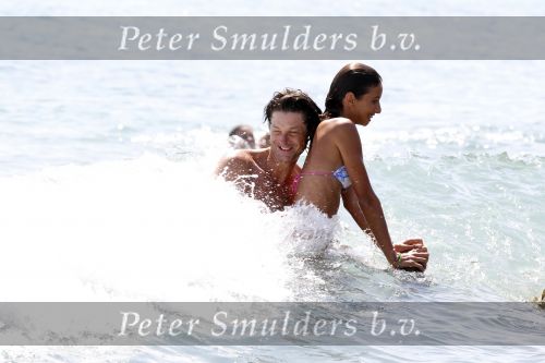 Ibiza 15 juli 2010
Rick Engelkes met zijn oudste dochter op vakantie op ibiza.
Peter Smulders bv