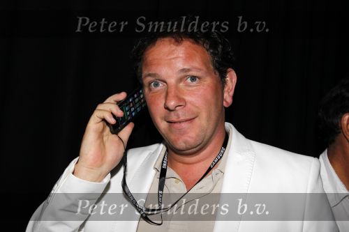 Amsterdam 1 juli 2010
Presentatie nieuwe Samsung telefoon in Club air. Robert leroy
Peter Smulders bv