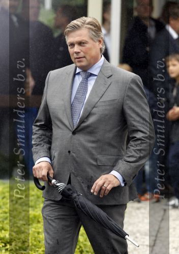Amsterdam 26 augustus 2010
Begrafenis Connie Mus op westgaarden. Roelof Hemmen
Peter Smulders bv