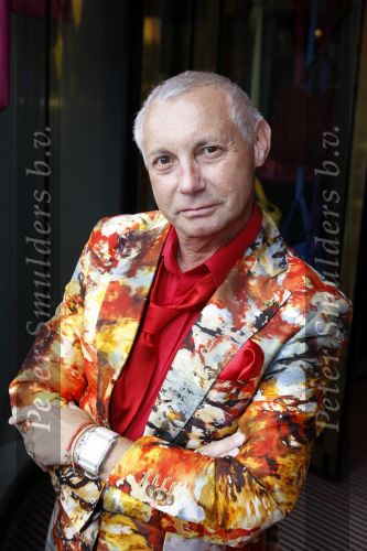 Amsterdam 1 augustus 2010
Premiere Crazy Shopping in carre. Ronald Kolk
Peter Smulders bv