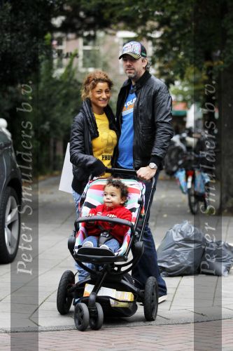 Amsterdam 15 september 2010
Ruud en Aafke de Wild met hun zoon Johnny aan het winkelen.
Peter Smulders bv