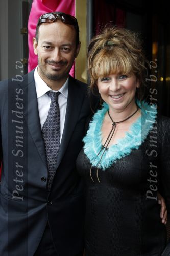 Amsterdam 1 augustus 2010
Premiere Crazy Shopping in carre. Ryanne v d Akker met vriend
Peter Smulders bv