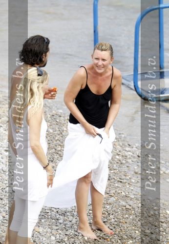 Ibiza 12 juli 2010
Saskia Noort op het strand van ibiza.
Peter Smulders bv