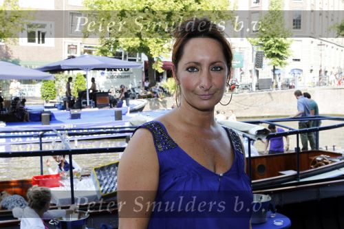 Amsterdam 10 juli 2010
Susan Frequin heeft het erg gezellig met Frank Wentink tijdens het Keizersgrachtconcert.
Peter Smulders bv