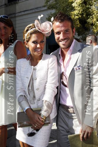 Sienna 17 juli 2010
Yolanthe Cabau v Kasbergen en Wesley Sneijder trouwen in Italie. Rafael en Sylvie v d Vaart
Peter Smulders bv