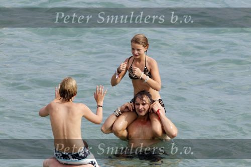 Ibiza 12 juli 2010
Victor Reinier met zijn dochter op vakantie op ibiza.
Peter Smulders bv