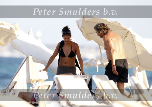 Ibiza 29 juli 2010
Victor Reinier met vriendin op vakantie op ibiza.
Peter Smulders bv