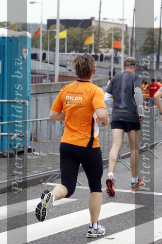 Amsterdam 19 september 2010
Dam tot Dam loop . Waldemar Torenstra
Peter Smulders bv
