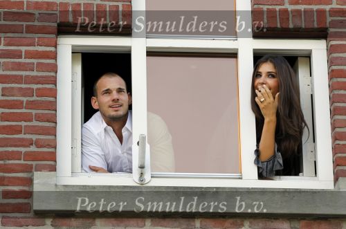 Nieuwegein 4 september 2010
4e verjaardag van Jessey Sneijder bij Will\'s restaurant. Wesley Sneijder en Yolanthe Sneijder Cabau waren natuurlijk aanwezig.
Peter Smulders bv