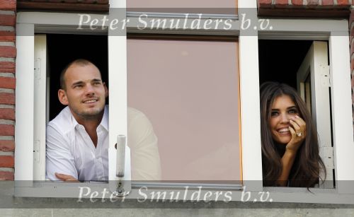 Nieuwegein 4 september 2010
4e verjaardag van Jessey Sneijder bij Will\'s restaurant. Wesley Sneijder en Yolanthe Sneijder Cabau waren natuurlijk aanwezig.
Peter Smulders bv