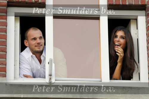 Nieuwegein 4 september 2010
4e verjaardag van Jessey Sneijder bij Will\'s restaurant. Wesley Sneijder en Yolanthe Sneijder Cabau waren natuurlijk aanwezig.
Peter Smulders bv