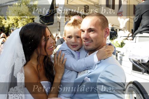 Sienna 17 juli 2010
Yolanthe Cabau v Kasbergen en Wesley Sneijder trouwen in Italie.
Peter Smulders bv