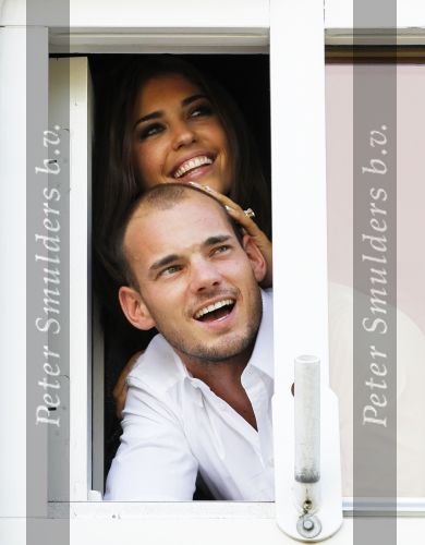 Nieuwegein 4 september 2010
4e verjaardag van Jessey Sneijder bij Will\'s restaurant. Wesley Sneijder en Yolanthe Sneijder Cabau waren natuurlijk aanwezig.
Peter Smulders bv
