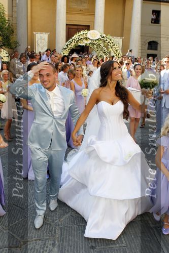 Sienna 17 juli 2010
Yolanthe Cabau v Kasbergen en Wesley Sneijder trouwen in Italie.
Peter Smulders bv