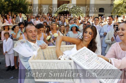 Sienna 17 juli 2010
Yolanthe Cabau v Kasbergen en Wesley Sneijder trouwen in Italie.
Peter Smulders bv