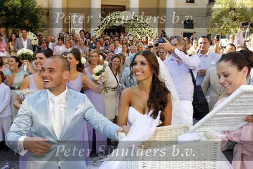 Sienna 17 juli 2010
Yolanthe Cabau v Kasbergen en Wesley Sneijder trouwen in Italie.
Peter Smulders bv