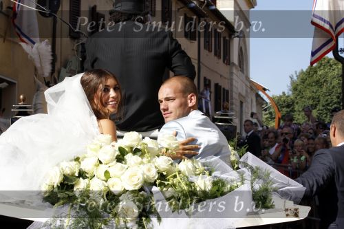 Sienna 17 juli 2010
Yolanthe Cabau v Kasbergen en Wesley Sneijder trouwen in Italie.
Peter Smulders bv
