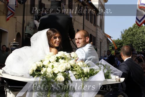 Sienna 17 juli 2010
Yolanthe Cabau v Kasbergen en Wesley Sneijder trouwen in Italie.
Peter Smulders bv