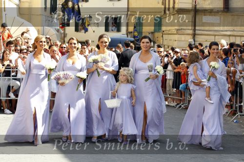 Sienna 17 juli 2010
Yolanthe Cabau v Kasbergen en Wesley Sneijder trouwen in Italie. zussen Yolanthe
Peter Smulders bv