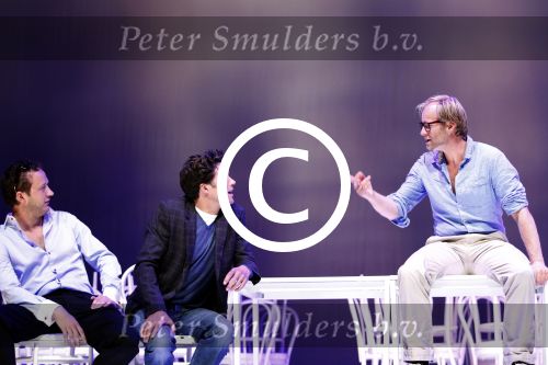 Amsterdam 5 september 2011
Presentatie when Harry met Sally in de meervaart met Isa Hoes Daniel Boissevain Sytske v d Ster Ad Knippels Margreet Boersbroek en Rein Hofman.
Peter Smulders bv