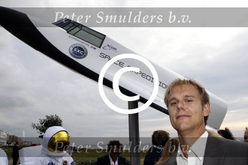 Noordwijk 26 augustus 2011
Opening en VIP avond miljonair summerfair in huis ter Duin. Armin v Buuren
Peter Smulders bv