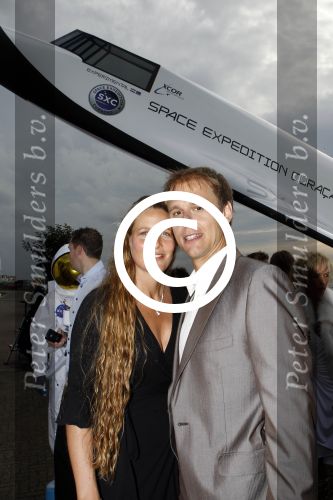 Noordwijk 26 augustus 2011
Opening en VIP avond miljonair summerfair in huis ter Duin. Armin v Buuren met zijn vrouw
Peter Smulders bv