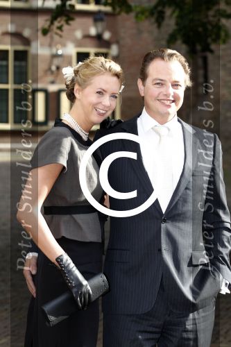 Den haag 11 september 2011
Barry Madlener met zijn vriendin Veronique Haarsma op het binnenhof.
Peter Smulders bv
