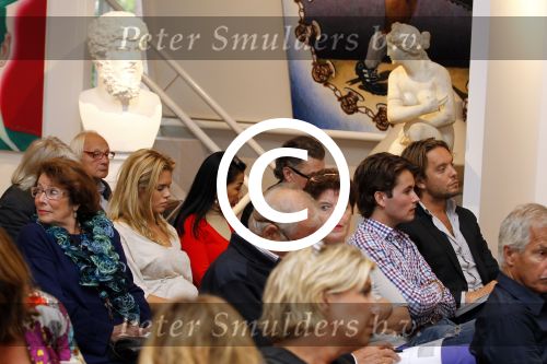 Amsterdam 6 september 2011
Jan des Bouvrie veilt kunst bij Christie\'s in Amsterdam. Nicolette v dam met Bas Smit
Peter Smulders bv