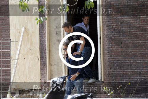 Amsterdam 10 september 2011
Piet Boon op bezoek bij de zwangere Nicolette v Dam en haar vriend Bas Smit. Nicolette en Bas hebben een nieuw huis gekocht en piet gaat ze helpen met de verbouwing. Ook de vader van Bas was erbij.
Peter Smulders bv