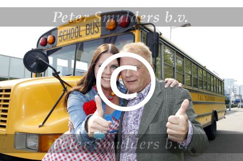 Amsterdam 2 september 2011
Presentatie tv station Peter Jan Rens. Hij gaat oa uitzenden vanuit een amerikaanse schoolbus. Peter jan met Bianca Leusink
Peter Smulders bv