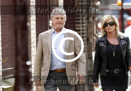 Amsterdam 5 september 2011
Hans en Connie Breukhoven brengen hun kleinkinderen Soraiya en Sammie naar het kinderdagverblijf.
Peter Smulders bv