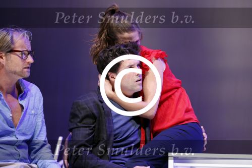 Amsterdam 5 september 2011
Presentatie when Harry met Sally in de meervaart met Isa Hoes Daniel Boissevain Sytske v d Ster Ad Knippels Margreet Boersbroek en Rein Hofman.
Peter Smulders bv