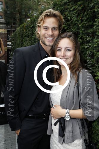 Amsterdam 25 augustus 2011
Jackie\'s best dressed feestje bij het college hotel. Nikkie Plessen presenteert het en Lieke v Lexmond word winnares. Dirk Taat met vriendin
Peter Smulders bv