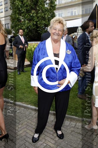 Noordwijk 26 augustus 2011
Opening en VIP avond miljonair summerfair in huis ter Duin. Erica Terpstra met Michiel Mol
Peter Smulders bv