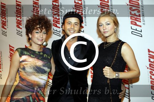 Amsterdam 7 september 2011
Premiere de President in Tuschinski. Eva v Wijdeven John Karthaus en caroline Spoor
Peter Smulders bv
