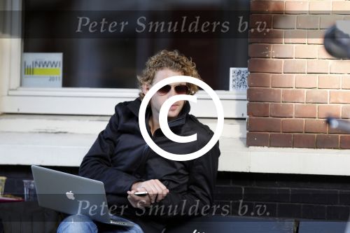 Amsterdam 15 september 2011
Ewout Genemans met Apple lap top op terras.
Peter Smulders bv